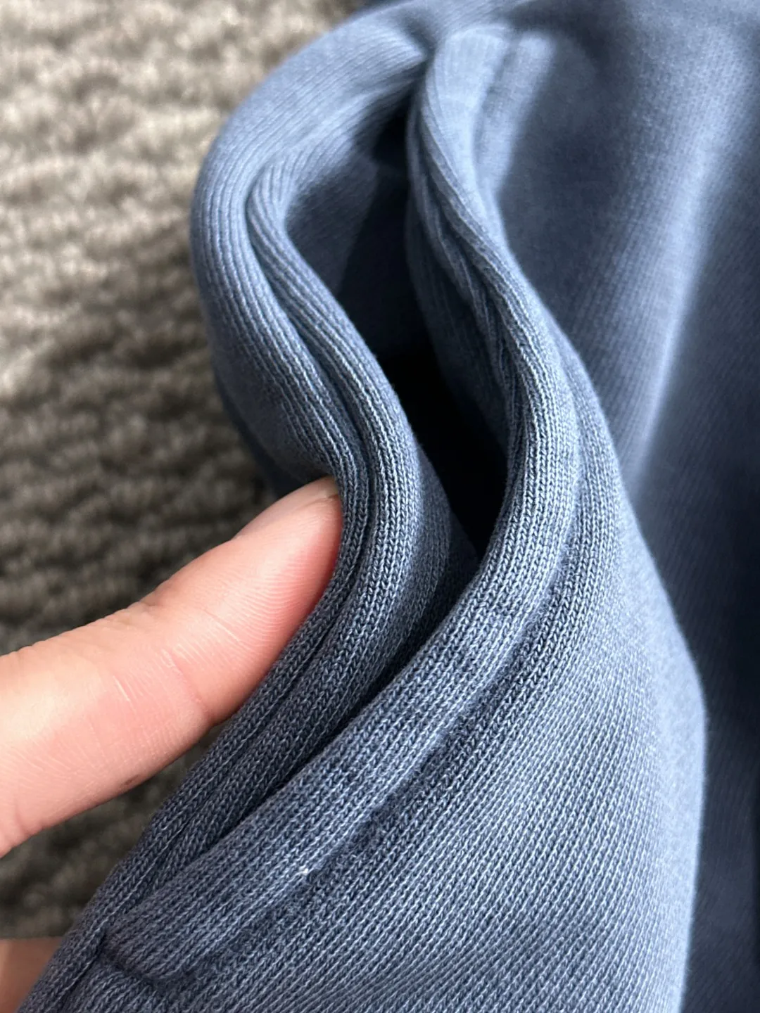 🅿️330 shipped next day, high-end goods, Stone Island 2025 spring and summer new elastic band casual heavy-duty washed loose shorts, made by imported machines from Italy, 1:1COPY with eyes closed. The hem of the trousers is hemmed with two needles, the stitching is fine and firm, and the custom-made fabrics are highly breathable and comfortable, with impeccable details. The brand element design concept reflects high quality. It feels delicate and soft! It presents a casual cut and the upper body shape is great! Size: S-XXL